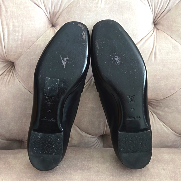 Louis Vuitton upper case flat loafers, black leather, size 39. Made in Italy. - Picture 6 of 10